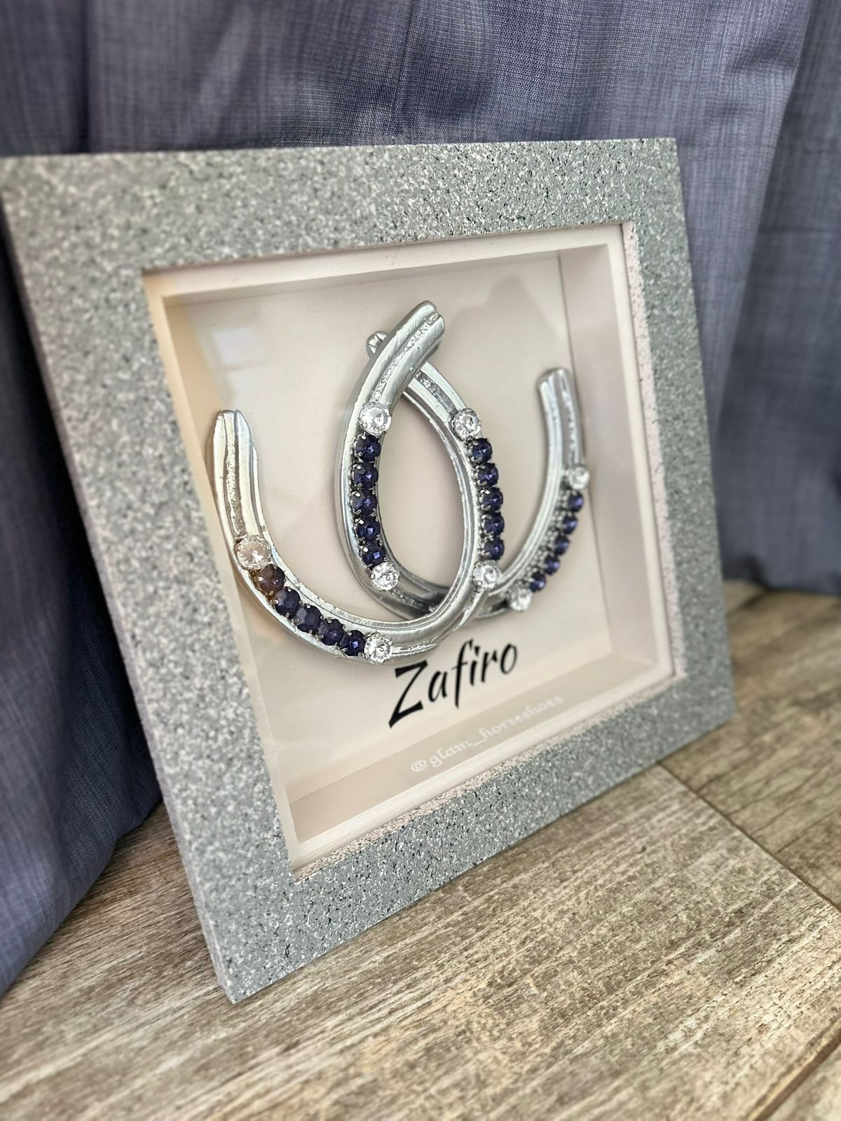 Obra Glam Horseshoes